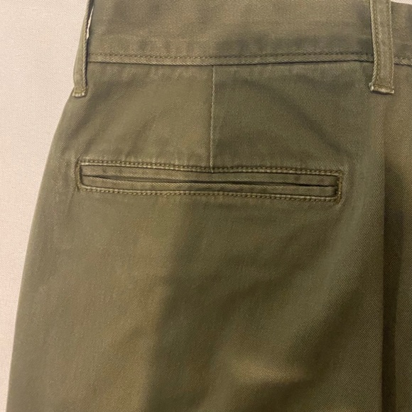 J.Crew Men’s Straight-Fit Stretch Olive Khaki Pant - Picture 10 of 10